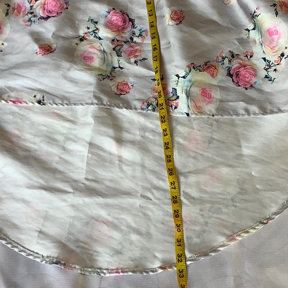 Chi Chi London Floral Hi-Low Skirt - Picture 8 of 8